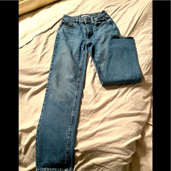 Jeans - Picture 2 of 6